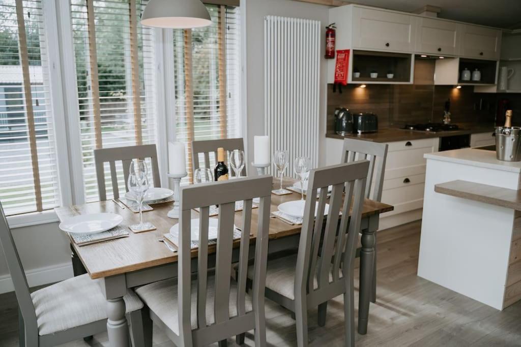 Casa Di Lusso Luxury Lodge Woodhall Spa Eksteriør billede